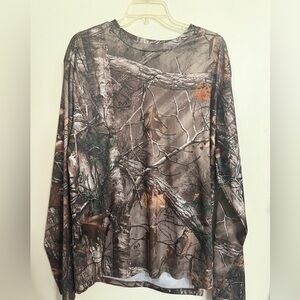 Realtree Brown and Green Camo Long Sleeve Tee